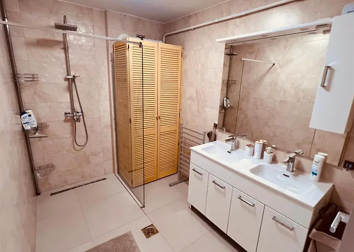 Sio De Mare In The Heart Of