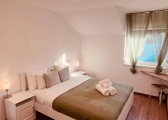 Sio De Mare In The Heart Of דירה